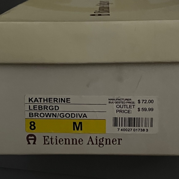 Etienne Aigner two tone chocolate heel - Picture 10 of 10